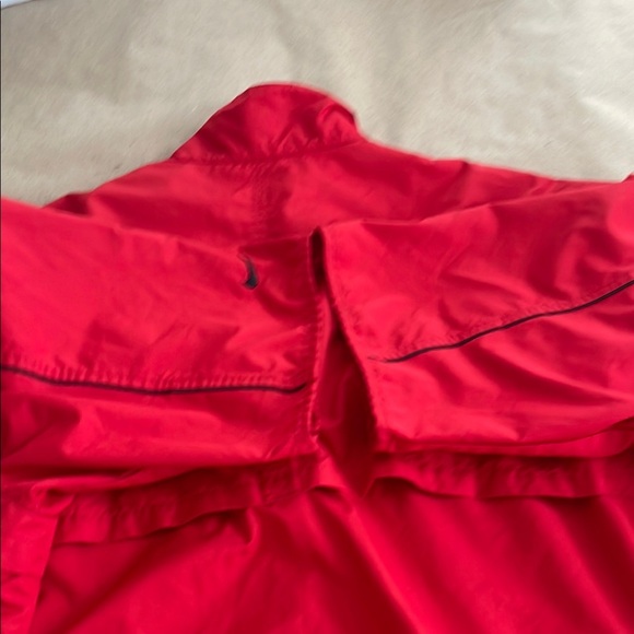 Nike swoosh Golf Red Jacket relaxed zip windbreaker - Picture 10 of 11
